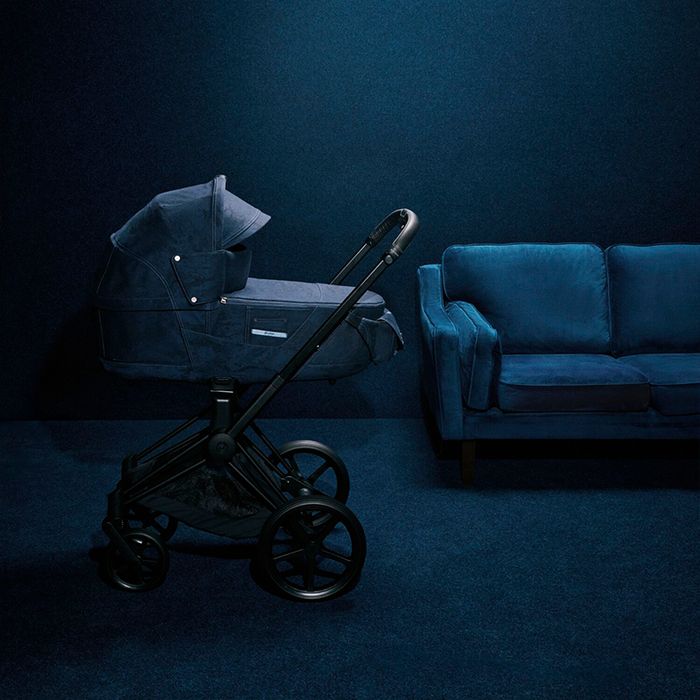 Автокрісло Cybex Cloud T i-Size plus Rebellious Luxury