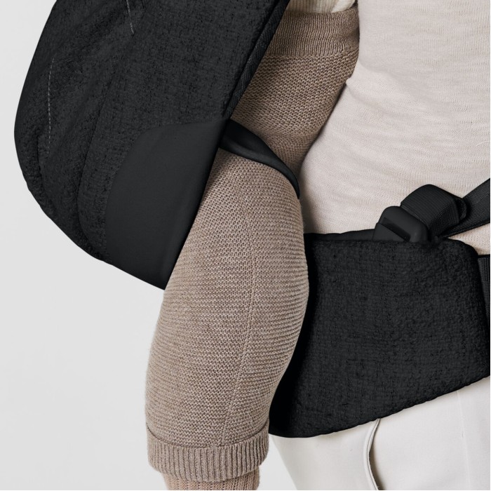 Cybex Coya Carrier Boucle Smoky Black